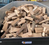 Bild 1 von 3 - Brennholz BUCHE 3 Schüttraummeter 900 Kg trocken Kaminholz ofenfertig Holz 25 cm Ingelheim frei Haus